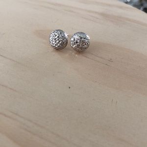 14k white gold earrings